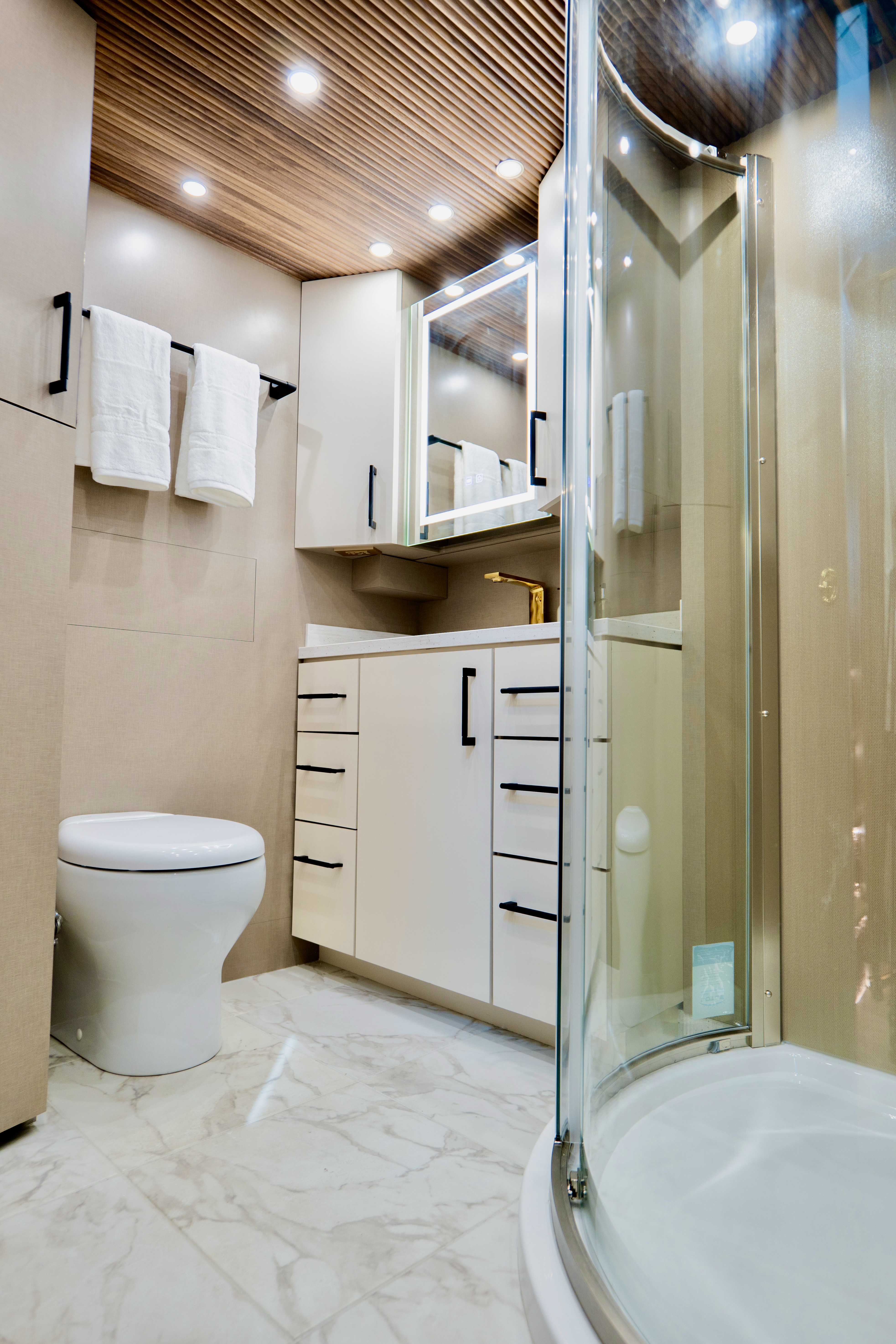 Zenith bedroom suite